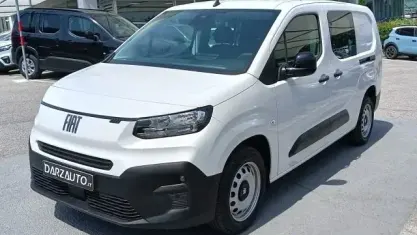 Nuova Fiat Doblò 101 CV (74 kW) 2025 Bianco pastello Monovolume