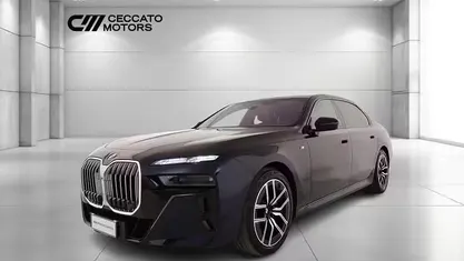 Usata BMW 740 M Sport 299 CV (219 kW) 2025 Berlina