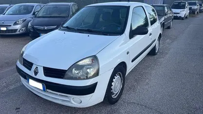 Bianco Usata 2004 Renault Clio II Furgone | 1600 € (Cara)