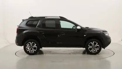Usata Dacia Duster Prestige 101 CV (74 kW) 2022 Neronero SUV