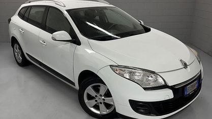 Usata Renault Mégane GrandTour 110 CV (80 kW) 2013 Grigio Station wagon