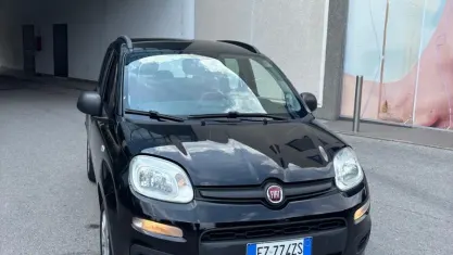 Usata Fiat Panda Easy 75 CV (55 kW) 2015 Nero Utilitaria