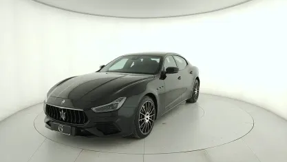 Käytetty Maserati Ghibli 430 HP (316 kW) 2024 Musta Sedan