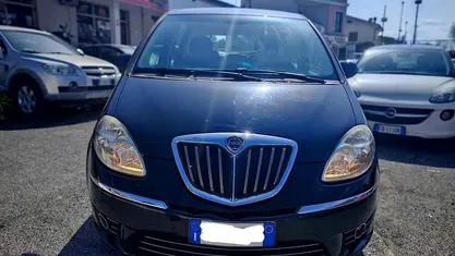 Usata Lancia Musa 90 CV (66 kW) 2010 Nero Monovolume