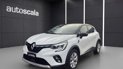 Usata Renault Captur Intens 160 CV (117 kW) 2022 Nero SUV
