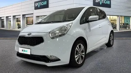 Usata Kia Venga 90 CV (66 kW) 2016 Bianco Utilitaria