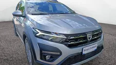 Grigio Usata 2022 Dacia Sandero Comfort Due volumi | 12.800 € (Buon prezzo)