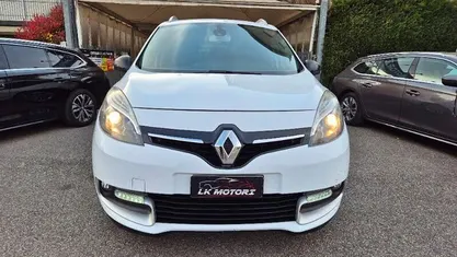 Usata Renault Scénic III LIMITED 110 CV (80 kW) 2014 Monovolume