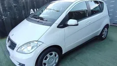 Bianco Usata 2012 Mercedes A160 Tre volumi | 4400 € (Ottimo prezzo)