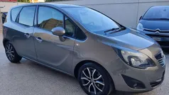 Oro Usata 2012 Opel Meriva Monovolume | 6499 € (Buon prezzo)