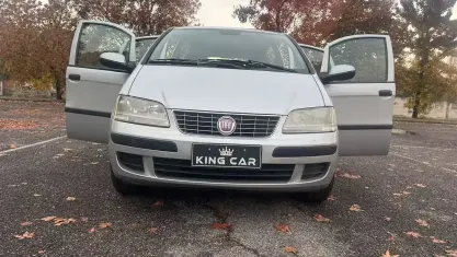 Usata Fiat Idea Emotion 95 CV (69 kW) 2011 Grigio Monovolume