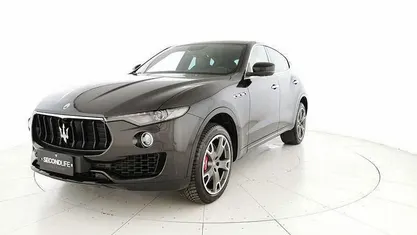 Nero Usata 2017 Maserati Levante SUV | 36.400 € (Buon prezzo)