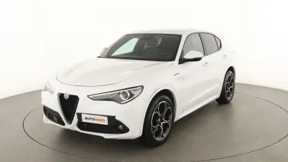 Usata Alfa Romeo Stelvio Veloce 209 CV (153 kW) 2021 Bianco SUV