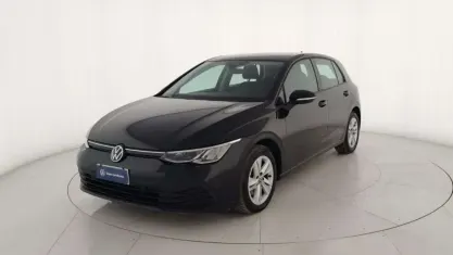 Usata VW Golf VII Life 116 CV (85 kW) 2021 Nero Utilitaria