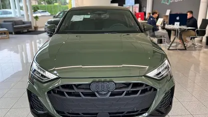 Ny Audi A3 S-Line 150 HK (110 kW) 2025 Grön