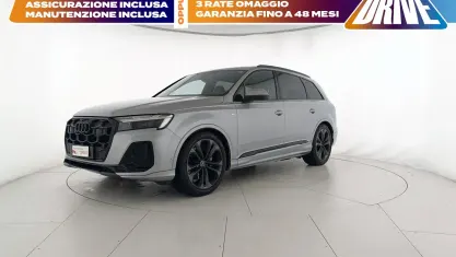 Usata Audi Q7 S-Line 286 CV (210 kW) 2025 Grigio satellite metallizzato SUV