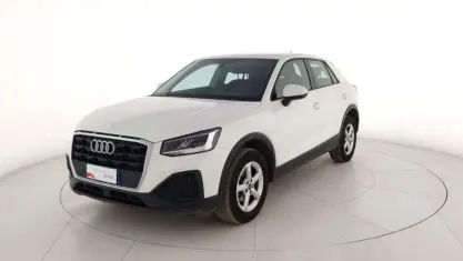 Usata Audi Q2 Comfort 110 CV (80 kW) 2023 Bianco metallizzato SUV