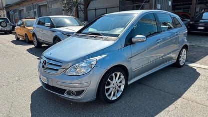 Usata Mercedes B170 116 CV (85 kW) 2006 Blu Monovolume