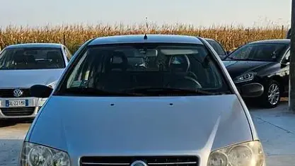 Usata Fiat Punto Active 60 CV (44 kW) 2005 Grigio Utilitaria
