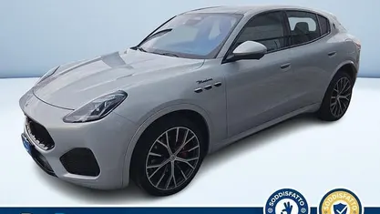 Argento metallizzato Usata 2024 Maserati Grecale SUV | 55.400 € (Super prezzo)