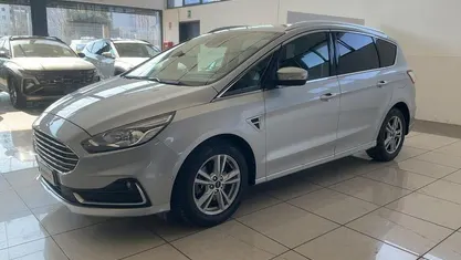 Usata Ford S-MAX Business Edition 150 CV (110 kW) 2021 Grigio Monovolume