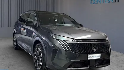 Usata 2025 Peugeot 5008 Allure SUV | 29.900 € (Ottimo prezzo)