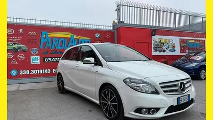 Usata Mercedes B180 Premium 122 CV (89 kW) 2013 Monovolume