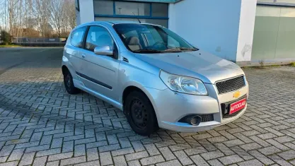 Usata Chevrolet Aveo LS 82 CV (60 kW) 2009 Grigio Berlina