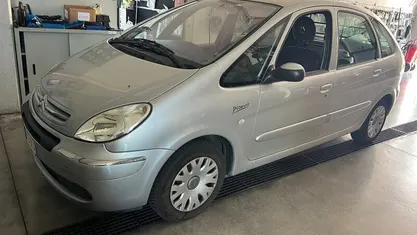 Usata 2005 Citroën Xsara Monovolume | 2150 € (Buon prezzo)