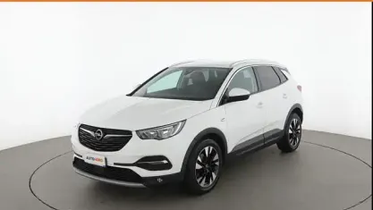 Usata Opel Grandland X Innovation 181 CV (133 kW) 2019 Bianco SUV