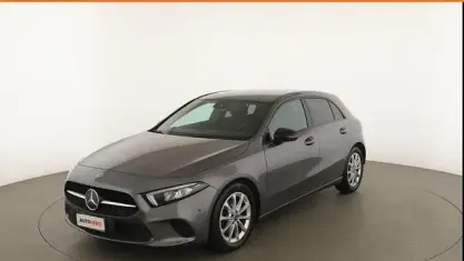 Usata Mercedes A180 116 CV (85 kW) 2022 Grigio Berlina