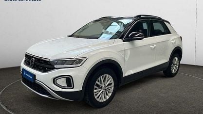 Begagnad VW T-Roc Life 110 HK (80 kW) 2023 Vit SUV