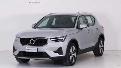 Gebraucht Volvo XC40 Core 163 PS (119 kW) 2023 Silber SUV