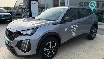Usata Peugeot 2008 Style 136 CV (100 kW) 2025 SUV