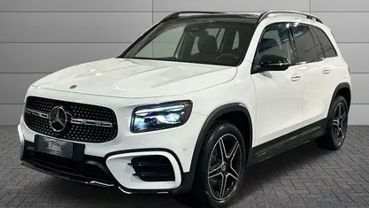 Nero Nuova 2025 Mercedes GLB200 SUV | 47.000 € (Buon prezzo)