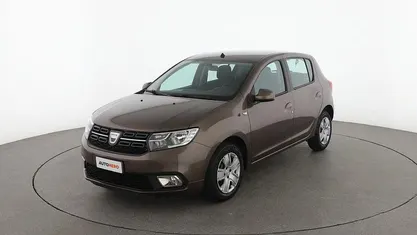 Usata Dacia Sandero Comfort 73 CV (53 kW) 2020 Marrone
