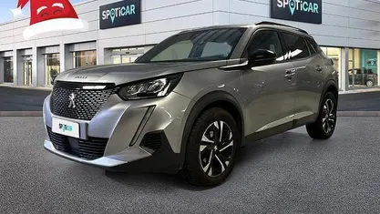 Usata 2022 Peugeot 2008 Allure SUV | 17.300 € (Buon prezzo)