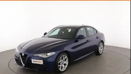 Gebraucht Alfa Romeo Giulia Executive 160 PS (117 kW) 2020 Blau Limousine