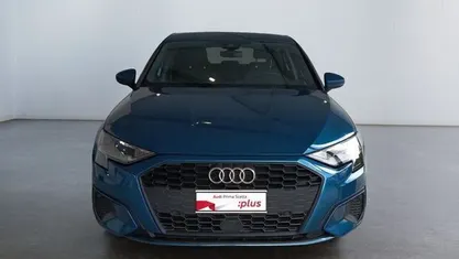 Blu Usata 2023 Audi A3 Sportback Business Due volumi | 26.400 € (Ottimo prezzo)