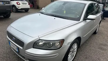 Usata Volvo V50 101 CV (74 kW) 2005 Grigio(met.) Station wagon