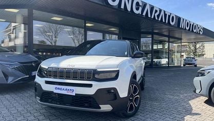 Nuova Jeep Avenger Summit 110 CV (80 kW) 2026 Bianco SUV