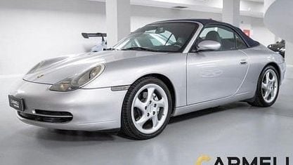 Usado Porsche 911 Carrera 300 CV (220 kW) 2000 Plateado Descapotable
