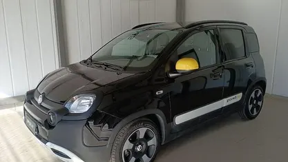 Nero Usata 2025 Fiat Panda Cross Cross Due volumi | 13.900 € (Buon prezzo)