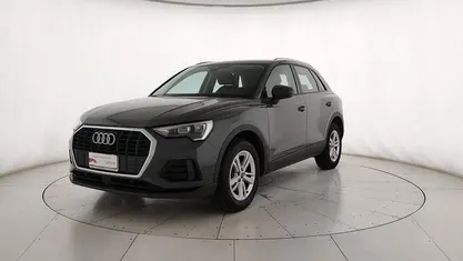 Usata Audi Q3 Comfort 150 CV (110 kW) 2023 Grigio nano metallizzato SUV