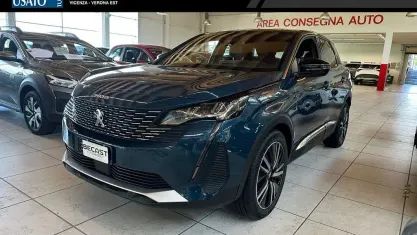 Begagnad Peugeot 3008 Allure 150 HK (110 kW) 2024 Blå SUV