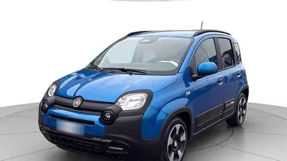 Usata Fiat Panda Cross Cross 70 CV (51 kW) 2025 Blu Utilitaria