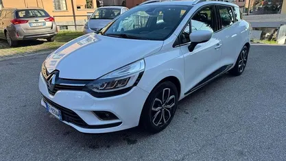 Usata Renault Clio GrandTour Intens 90 CV (66 kW) 2016 Station wagon