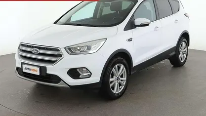 Bianco Usata 2018 Ford Kuga Business Edition SUV | 12.499 € (Buon prezzo)