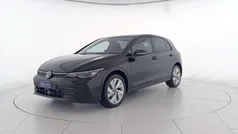 Grenadill black metallizzato Usata 2024 VW Golf VIII Edition Tre volumi | 29.900 € (Ottimo prezzo)