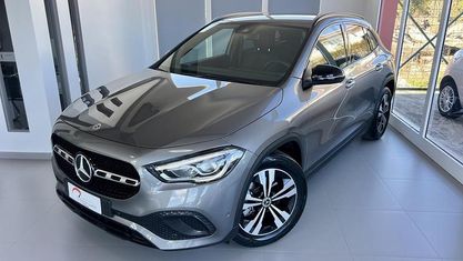 Gebraucht Mercedes GLA200 150 PS (110 kW) 2022 Grau SUV